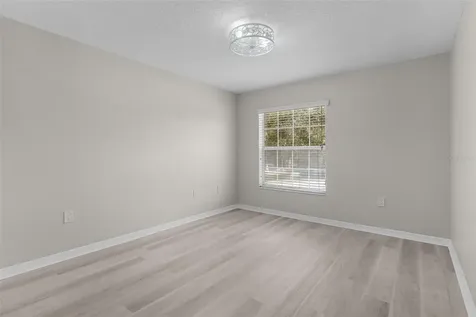 5308 Bowline Court Oxford FL 34484