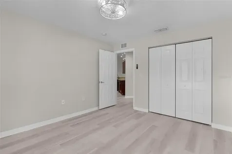 5308 Bowline Court Oxford FL 34484