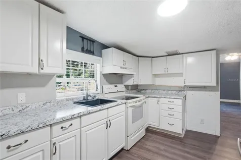 39217 Fibelkorn Road Zephyrhills FL 33540