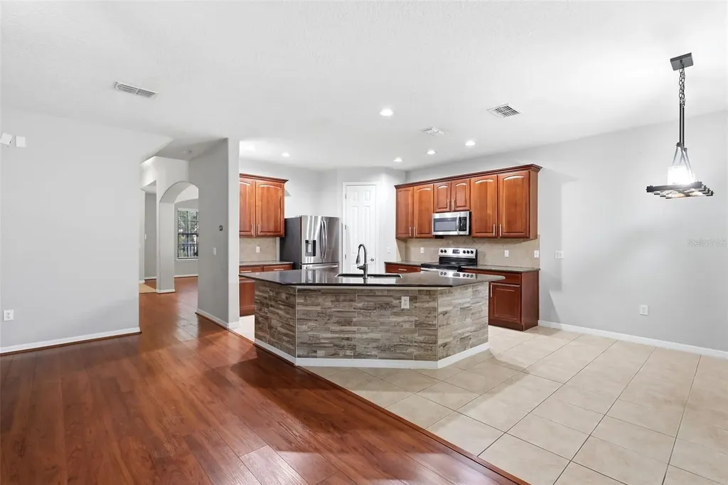 109 Elissar Drive Debary FL 32713