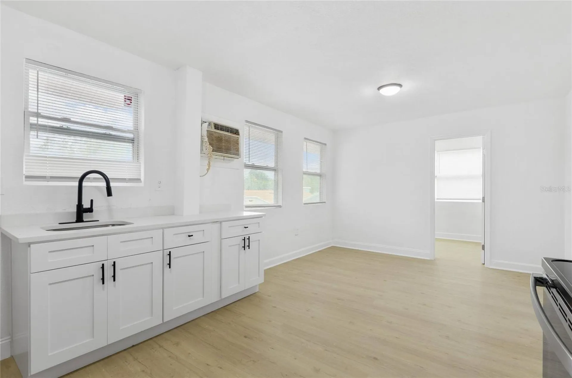 1761 19th Street S St Petersburg FL 33712
