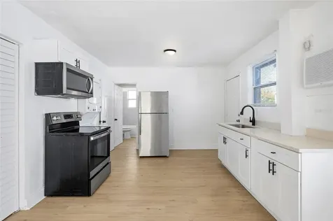 1761 19th Street S St Petersburg FL 33712