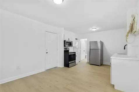 1761 19th Street S St Petersburg FL 33712