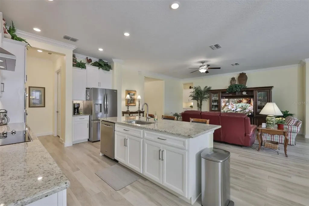 16955 Scuba Crest Street Wimauma FL 33598