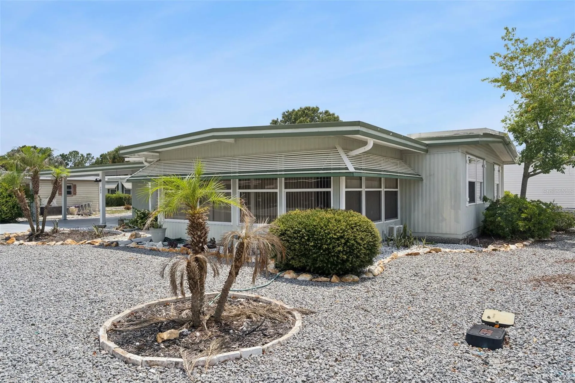 723 Viking Avenue Tavares FL 32778
