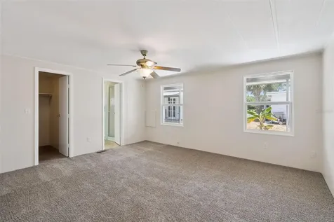 723 Viking Avenue Tavares FL 32778