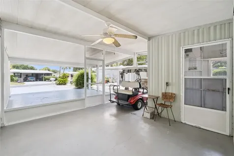 723 Viking Avenue Tavares FL 32778