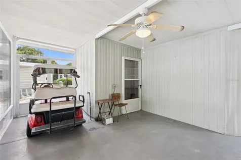 723 Viking Avenue Tavares FL 32778