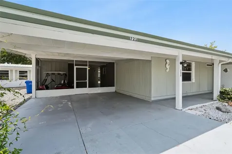 723 Viking Avenue Tavares FL 32778