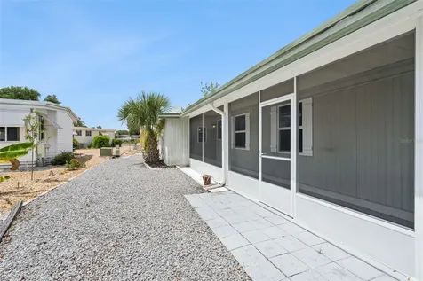 723 Viking Avenue Tavares FL 32778