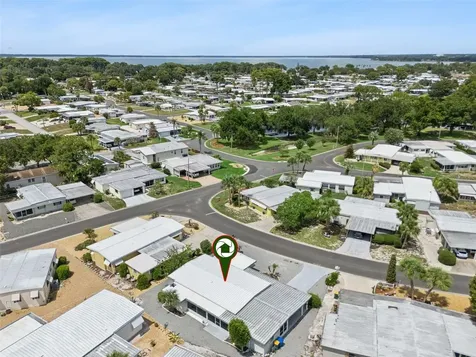 723 Viking Avenue Tavares FL 32778