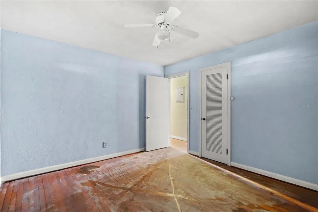 1208 28th Street W Bradenton FL 34205