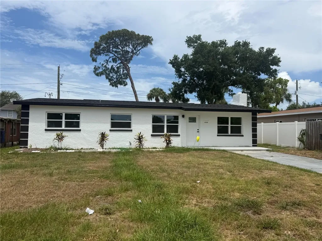 4910 Halifax Drive Tampa FL 33615