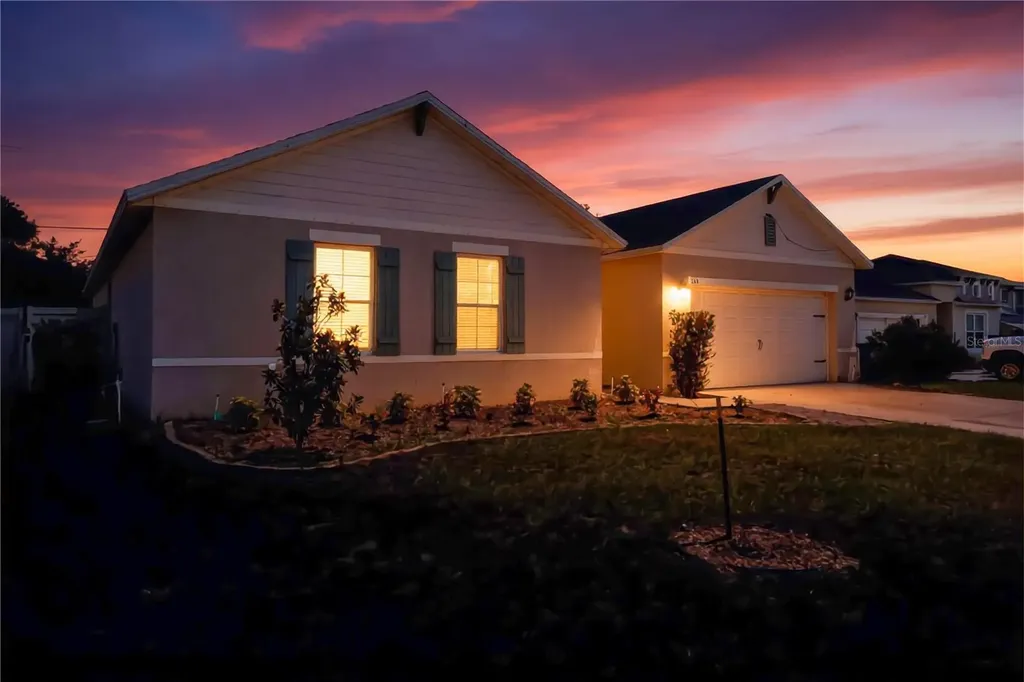 515 Auburn Grove Terrace Auburndale FL 33823