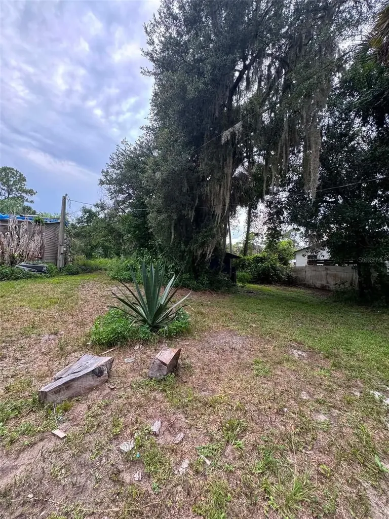 6702 NE 1st Street Okeechobee FL 34974