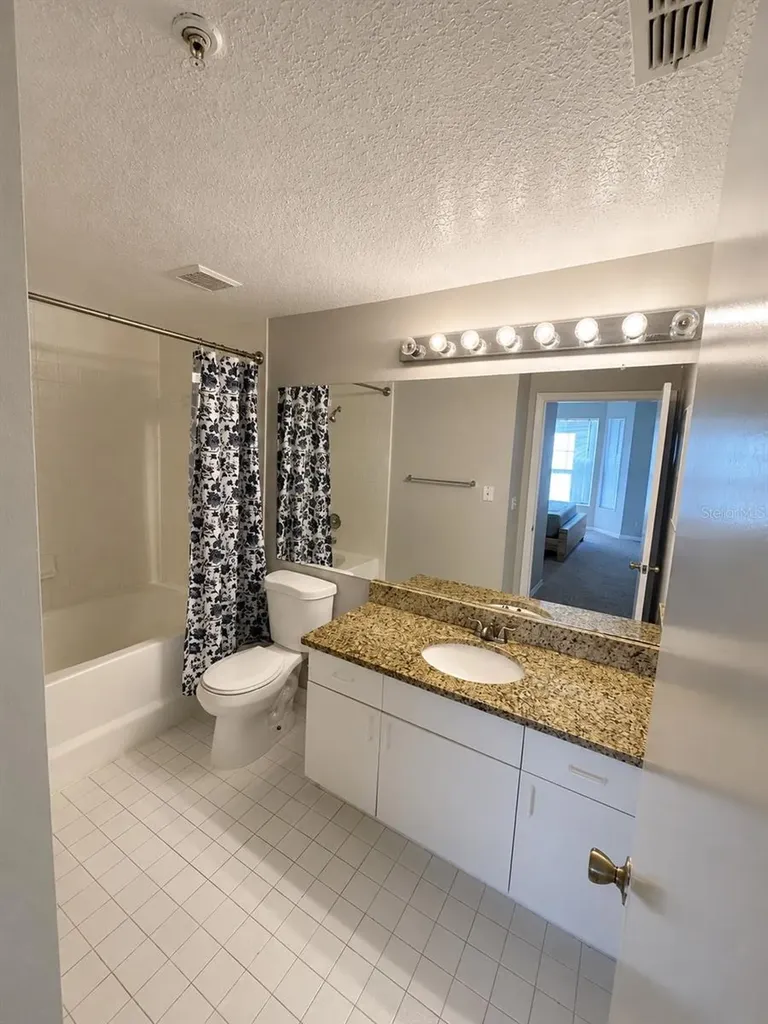 5542 Metrowest Boulevard Orlando FL 32811