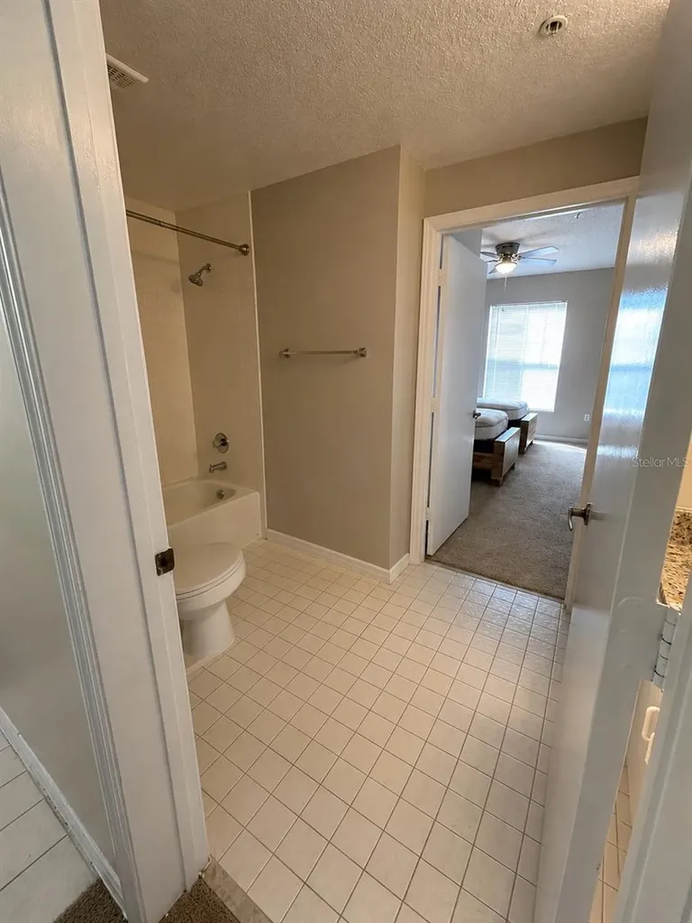 5542 Metrowest Boulevard Orlando FL 32811