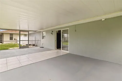 2745 Nellie Lane North Port FL 34286