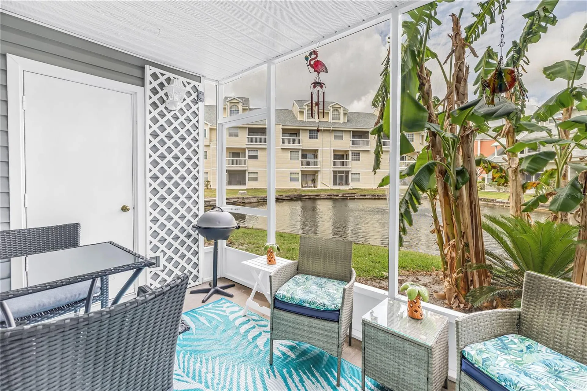 6924 Stones Throw Circle N St Petersburg FL 33710
