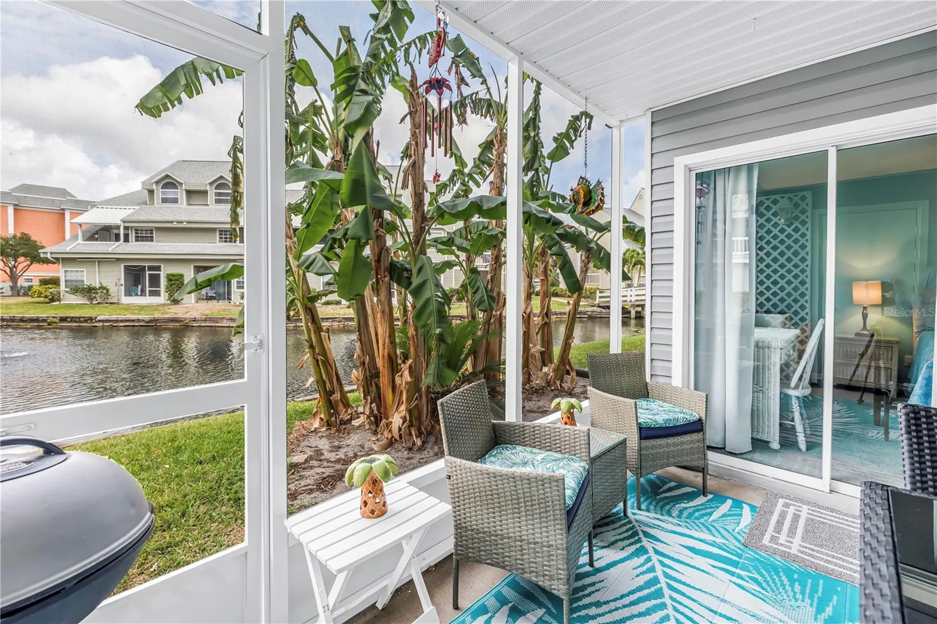 6924 Stones Throw Circle N St Petersburg FL 33710