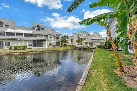 6924 Stones Throw Circle N St Petersburg FL 33710