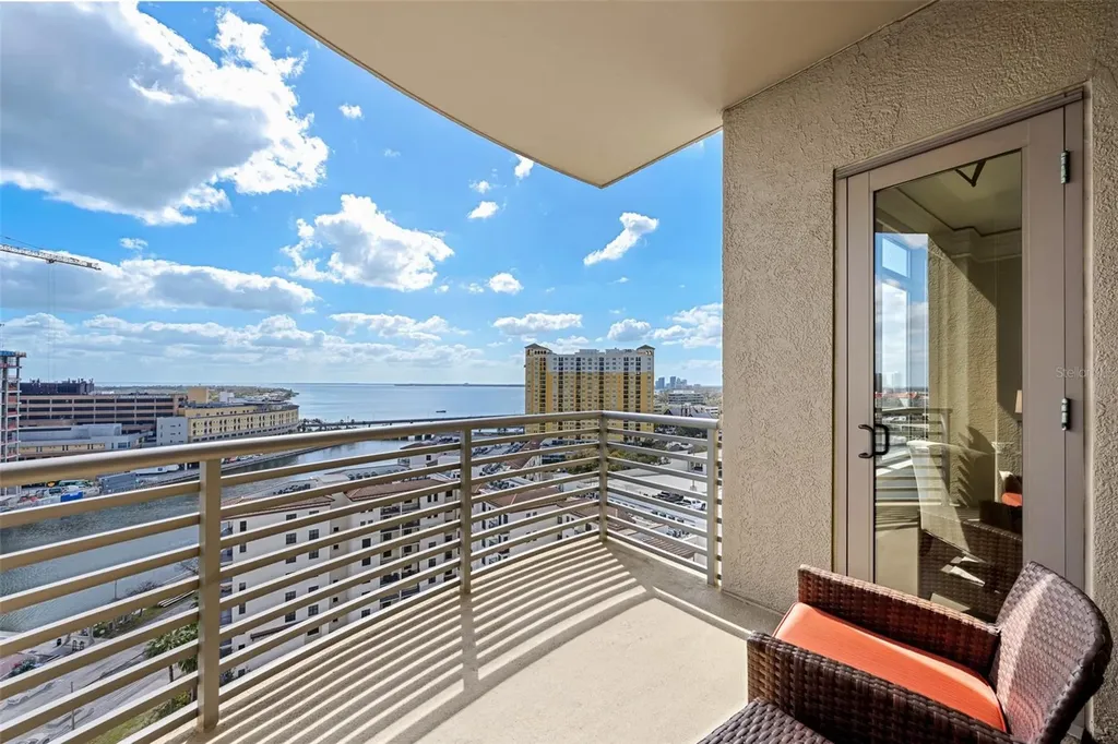 275 Bayshore Boulevard Tampa FL 33606