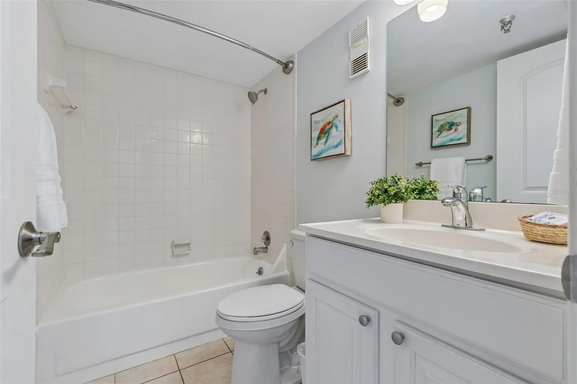 7430 Sunshine Skyway Lane S St Petersburg FL 33711