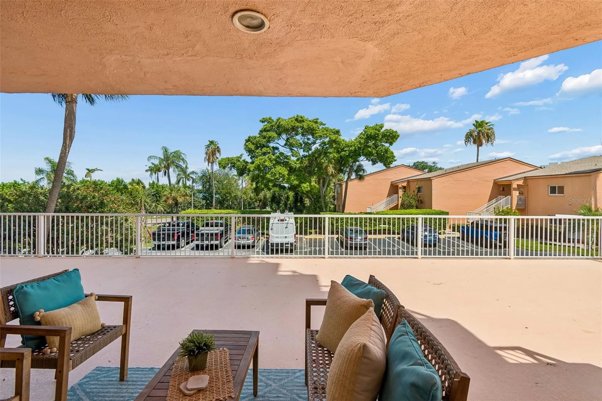 7430 Sunshine Skyway Lane S St Petersburg FL 33711