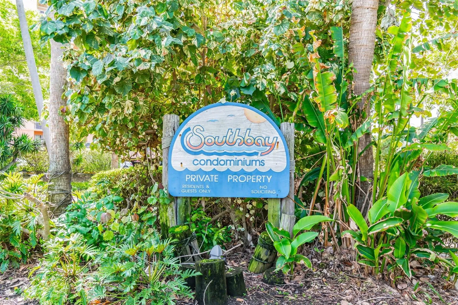7430 Sunshine Skyway Lane S St Petersburg FL 33711