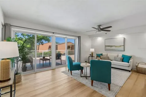 7430 Sunshine Skyway Lane S St Petersburg FL 33711