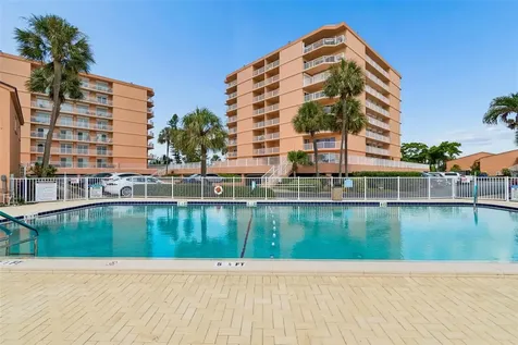 7430 Sunshine Skyway Lane S St Petersburg FL 33711