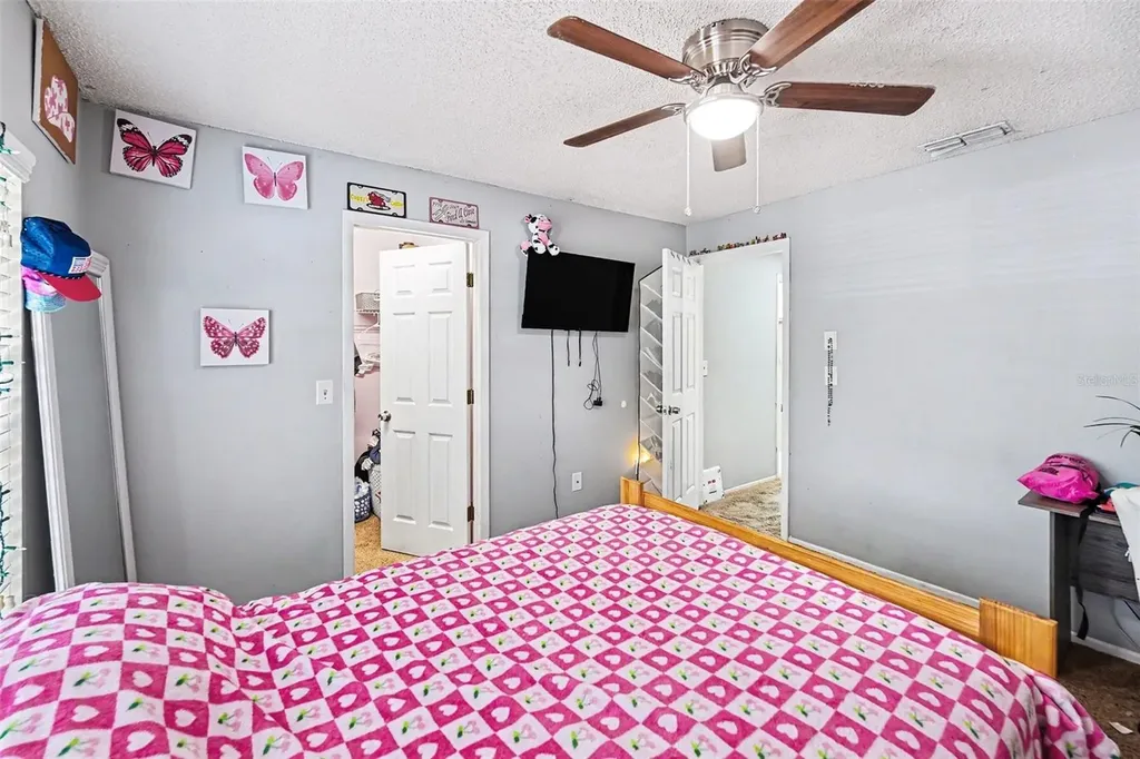 803 Fairwood Lane Clearwater FL 33759