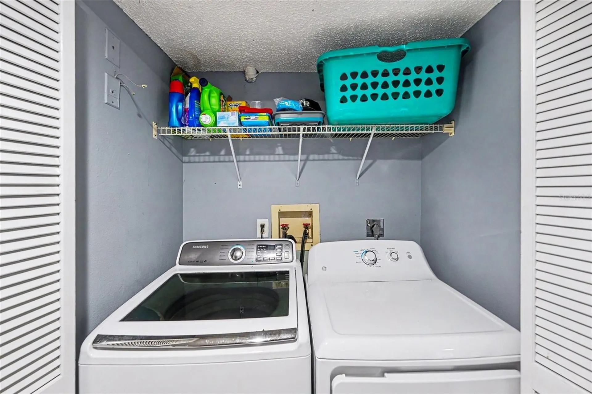 803 Fairwood Lane Clearwater FL 33759