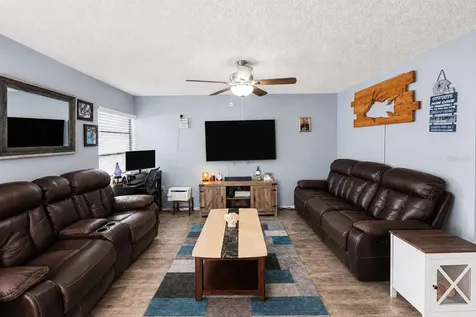 803 Fairwood Lane Clearwater FL 33759