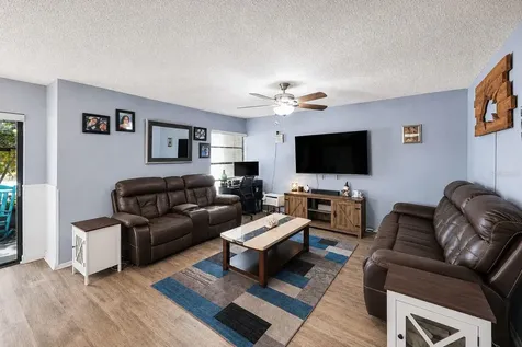 803 Fairwood Lane Clearwater FL 33759