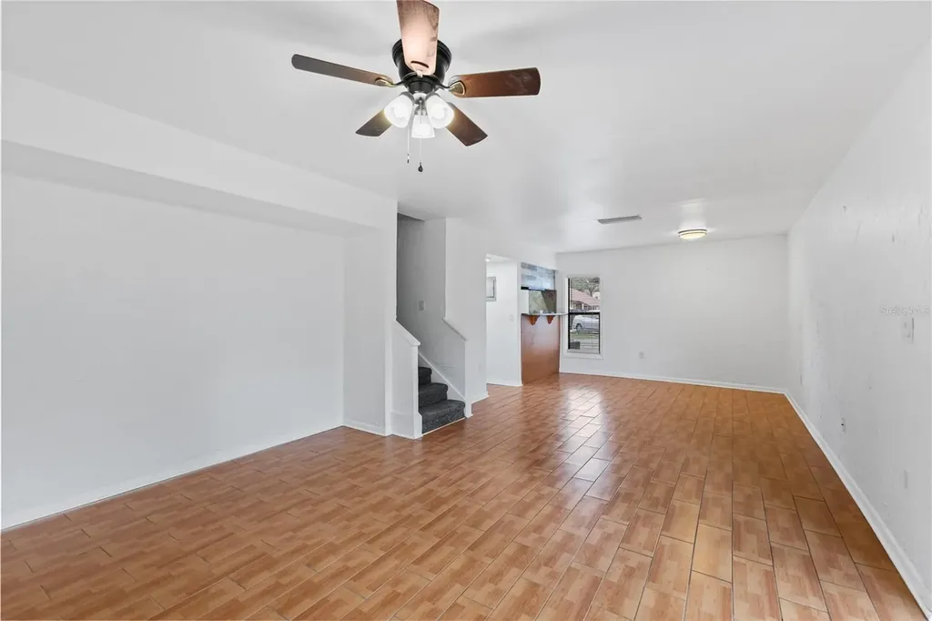 5641 Ashley Oaks Drive Tampa FL 33617