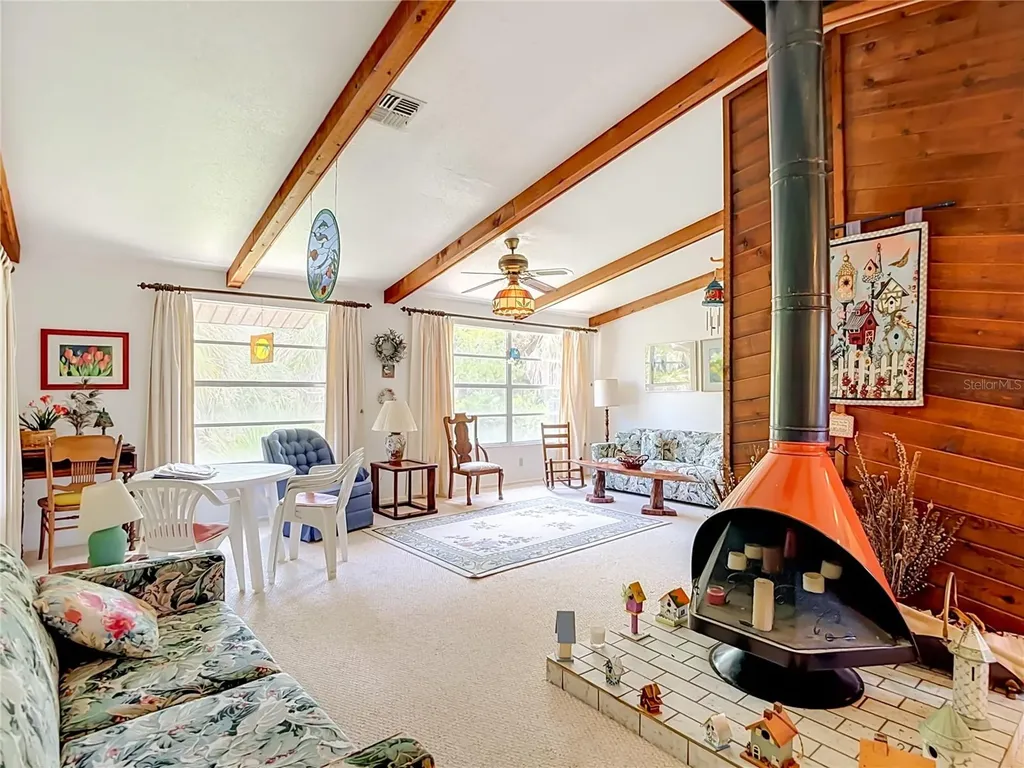 3447 Bayview Avenue Weeki Wachee FL 34607