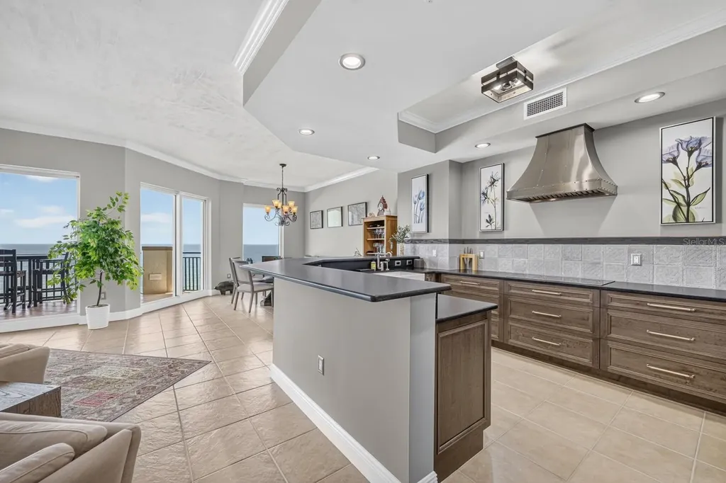 85 Avenue De La Mer Palm Coast FL 32137