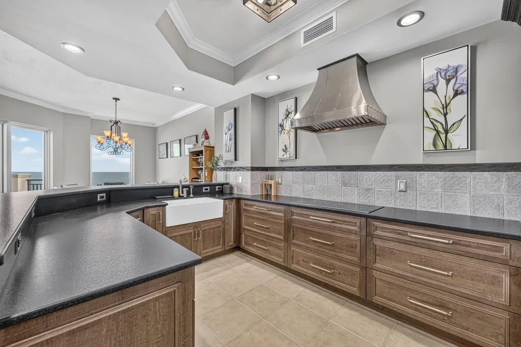 85 Avenue De La Mer Palm Coast FL 32137