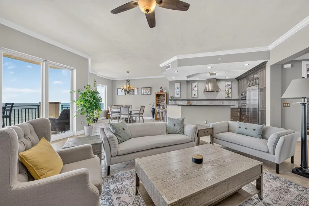 85 Avenue De La Mer Palm Coast FL 32137