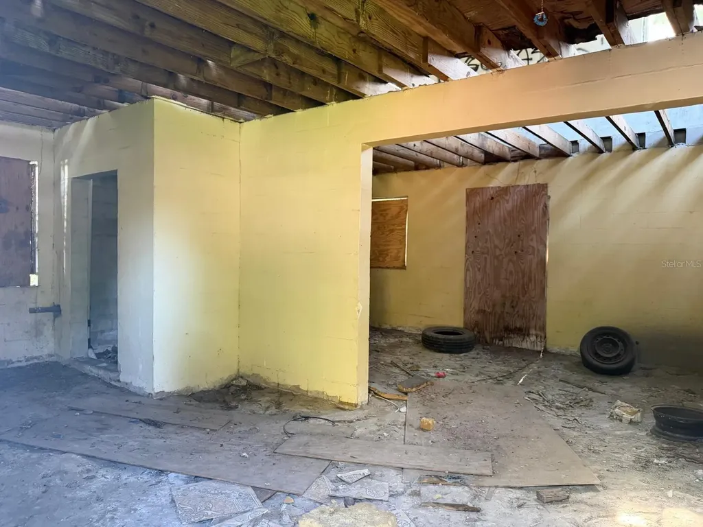 375 Trailer Lane Kissimmee FL 34741