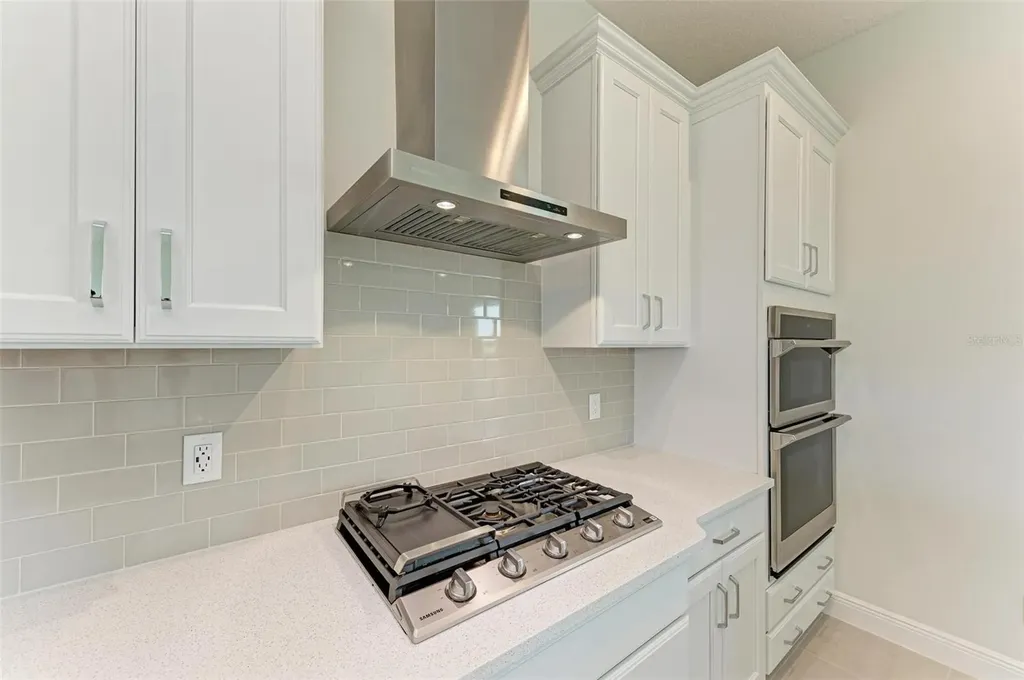 4324 Sea Marsh Place Parrish FL 34219