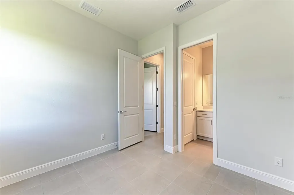 4324 Sea Marsh Place Parrish FL 34219