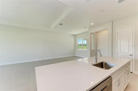 4324 Sea Marsh Place Parrish FL 34219
