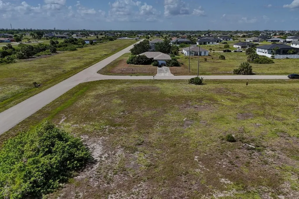 3801 NW 41st Street Cape Coral FL 33993