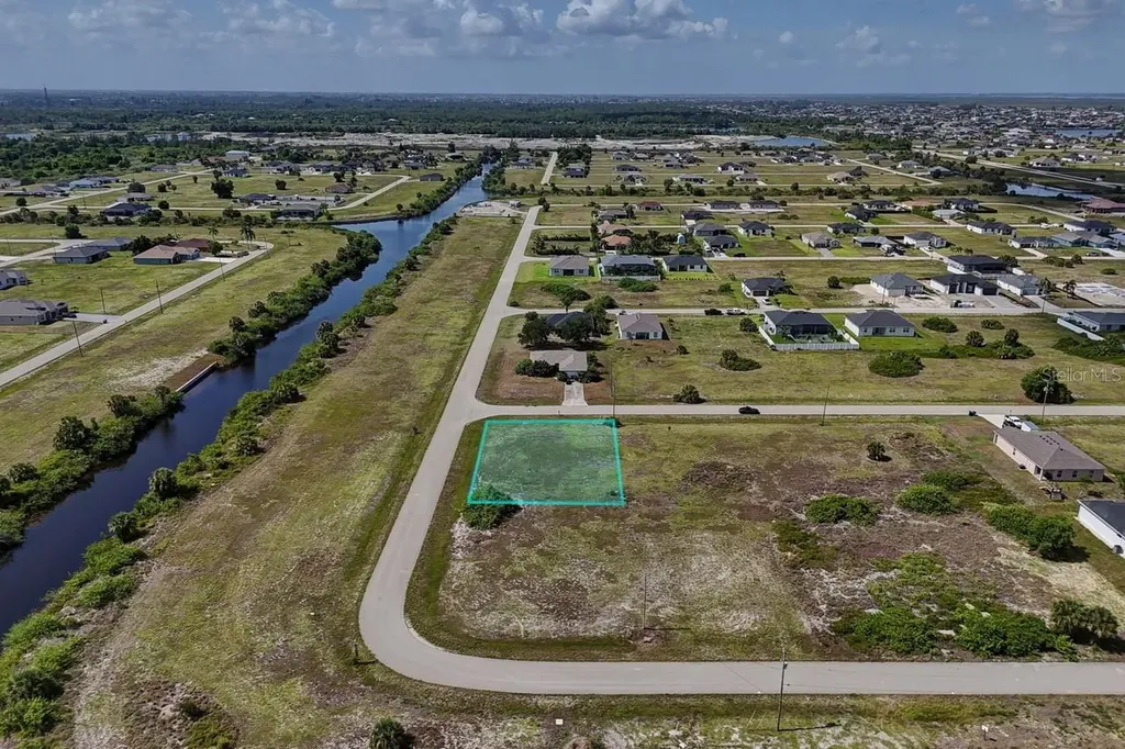 3801 NW 41st Street Cape Coral FL 33993