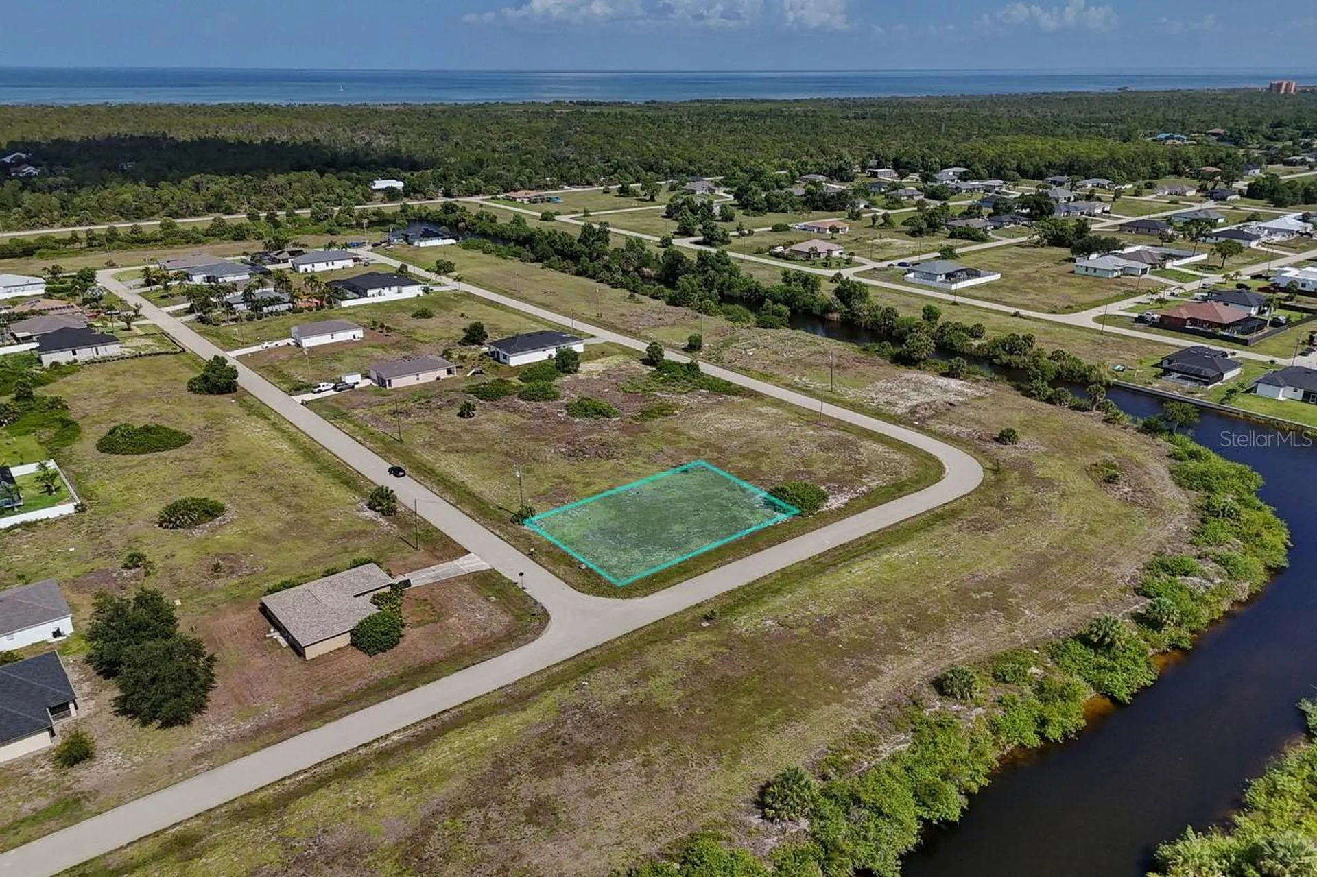 3801 NW 41st Street Cape Coral FL 33993