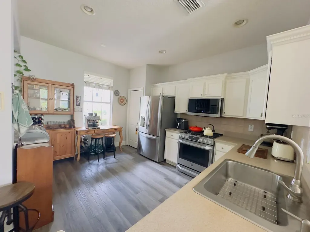 14533 Cotswolds Drive Tampa FL 33626