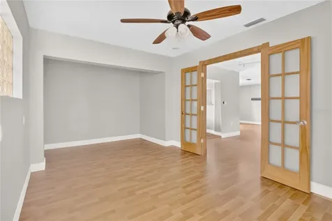 1420 E 8th Avenue Mount Dora FL 32757