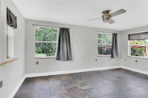 1420 E 8th Avenue Mount Dora FL 32757